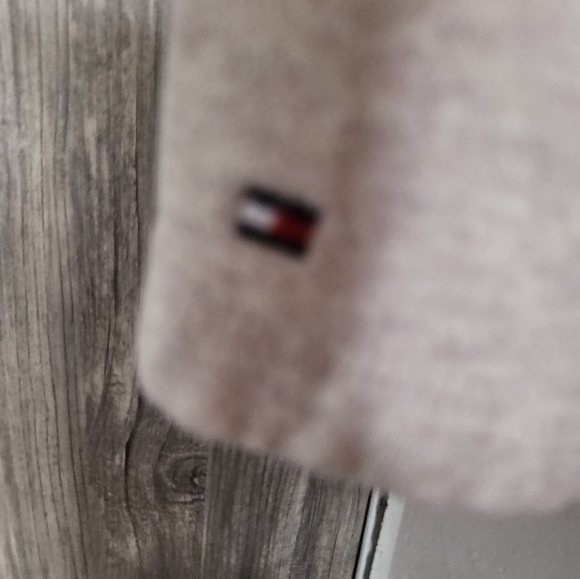 Tommy Hilfiger shirt with sherpa - Picture 8 of 8